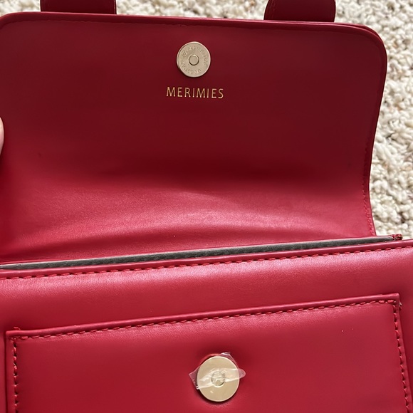 red fashion bag - Picture 9 of 10